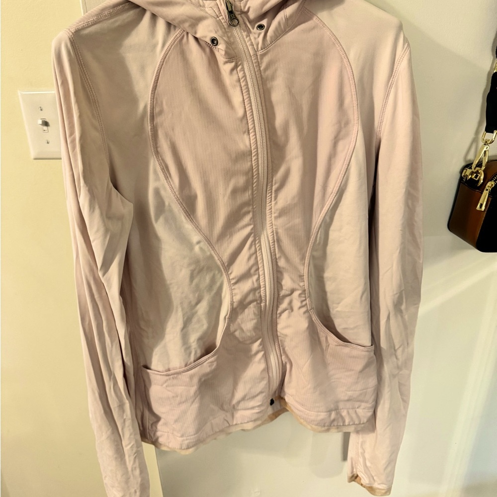 Lululemon Size 8 jacket light pink